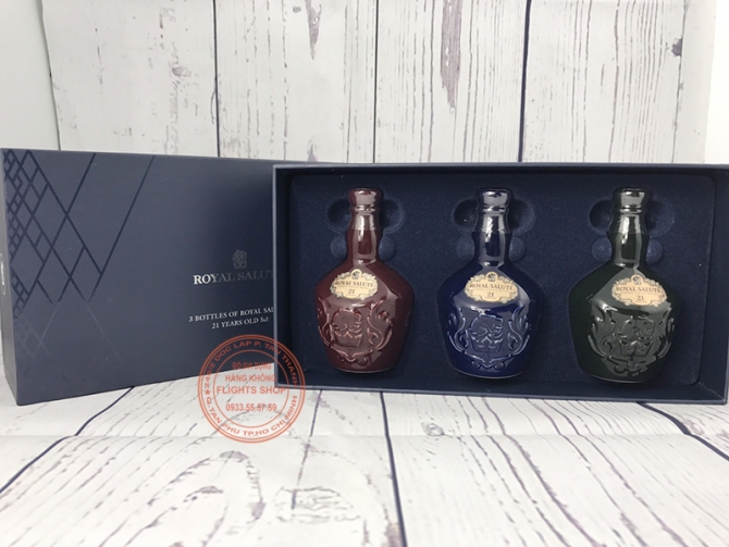 SET OF CHIVAS 21 WITH BOX, NEW VERSION 2017