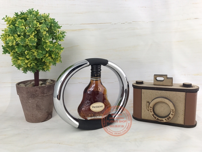 Hennessy X.O with square inox cradle